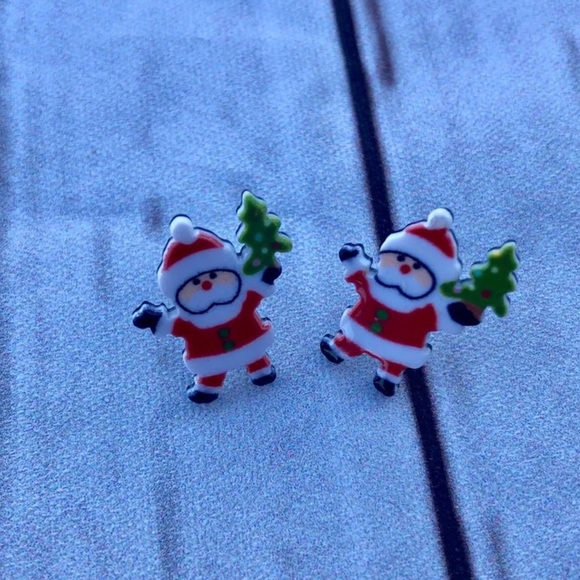 Santa Claus Stud Earrings - Picture 2 of 3